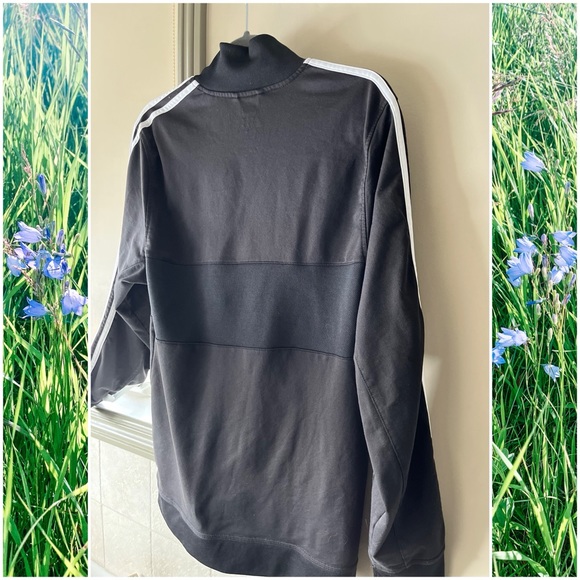 🌿ADIDAS Zip Up (M) - Picture 5 of 8